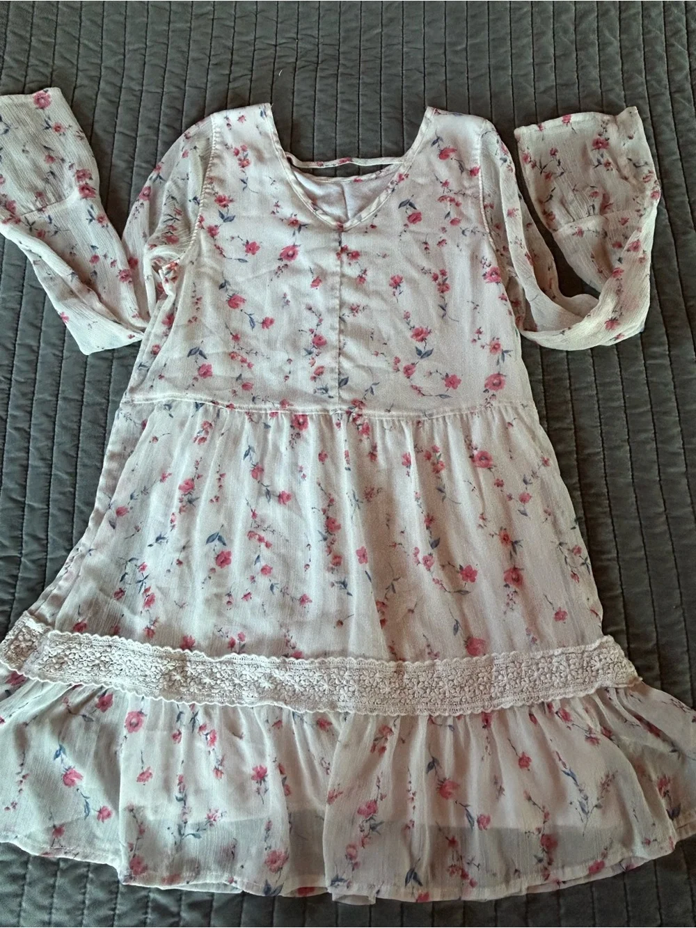 abercrombie kids White Floral Long-Sleeve Dress